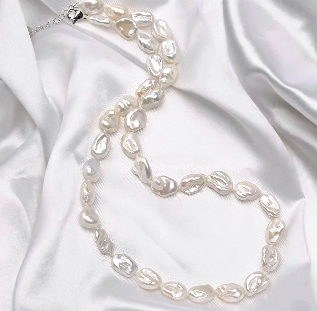 Shell Baroque Pearl Chain