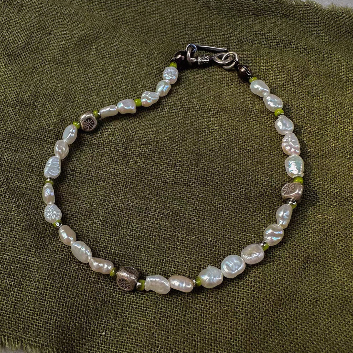 Nest Baroque Pearl Necklace