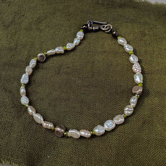 Nest Baroque Pearl Necklace